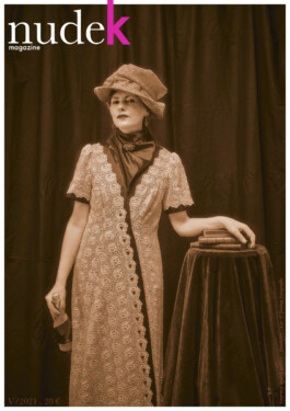 nudek - femme de lettres © photography kai pelka, www.kaipelka.de